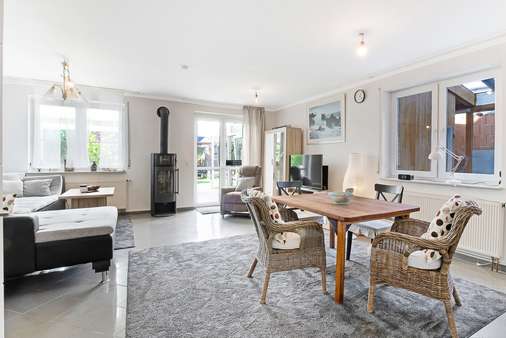 Wohn-Esszimmer - Ansicht 2 Wohn-Esszimmer - Ansicht 2 - Doppelhaushälfte in 59348 Lüdinghausen mit 135m² kaufen