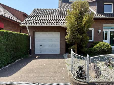 Garage - Einfamilienhaus in 46395 Bocholt mit 150m² kaufen