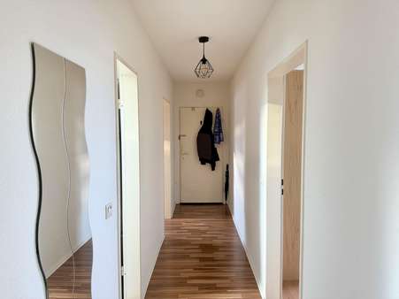 Flur - Dachgeschosswohnung in 46419 Isselburg mit 58m² kaufen