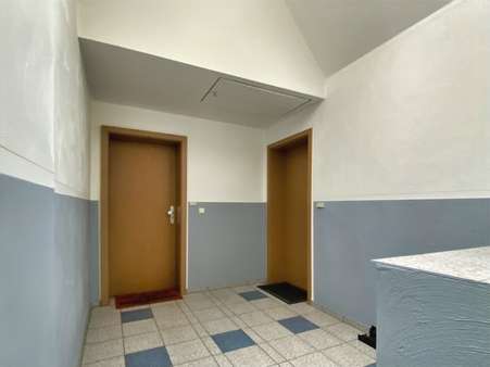 Wohnungseingang - Dachgeschosswohnung in 46414 Rhede mit 55m² als Kapitalanlage kaufen