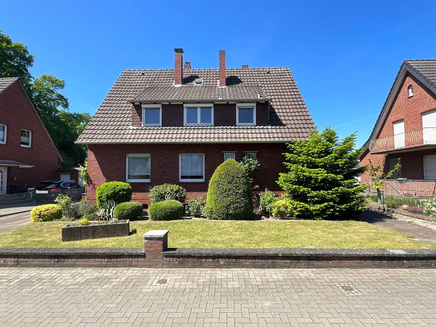 Vorderansicht - Zweifamilienhaus in 48429 Rheine mit 130m² kaufen