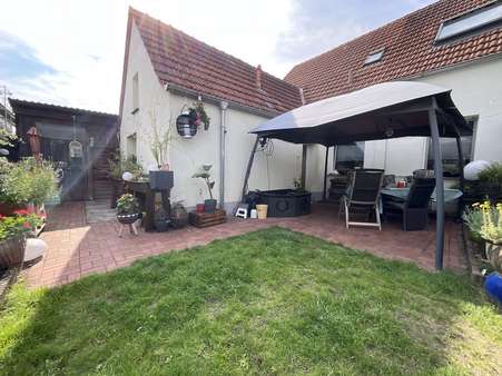 Garten - Doppelhaushälfte rechts Garten - Doppelhaushälfte rechts - Zweifamilienhaus in 48429 Rheine mit 243m² kaufen