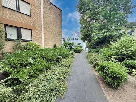 Zugang zum Hauseingang Zugang zum Hauseingang - Erdgeschosswohnung in 48431 Rheine mit 39m² kaufen