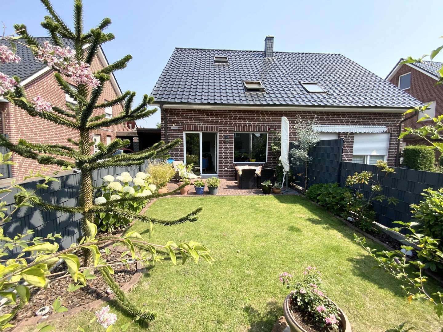 Gartenansicht Gartenansicht - Doppelhaushälfte in 48432 Rheine mit 120m² kaufen