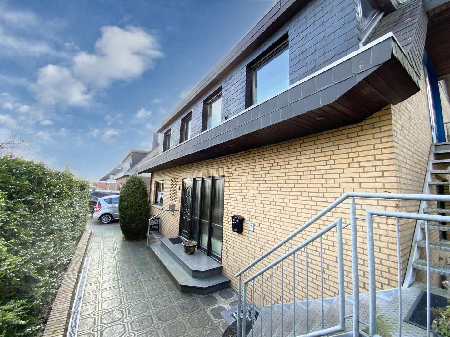 Vorderansicht Vorderansicht - Zweifamilienhaus in 48431 Rheine mit 153m² kaufen