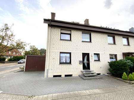 Vorderansicht - Doppelhaushälfte in 48429 Rheine mit 121m² günstig kaufen