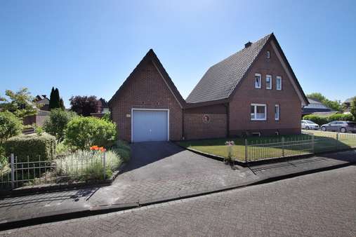 Straßenansicht Straßenansicht - Einfamilienhaus in 48629 Metelen mit 110m² kaufen