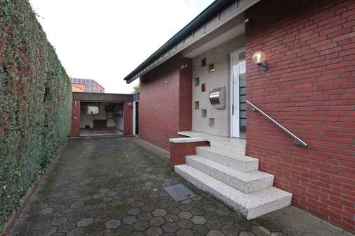 Vordereingang - Einfamilienhaus in 48485 Neuenkirchen mit 129m² kaufen
