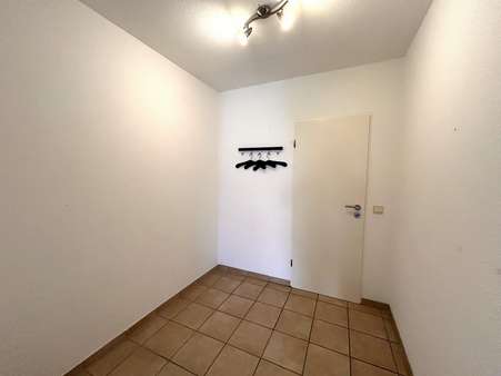Diele / Garderobe - Etagenwohnung in 48282 Emsdetten mit 108m² kaufen