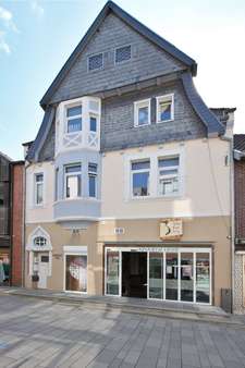Straßenansicht Straßenansicht - Wohn- / Geschäftshaus in 48607 Ochtrup mit 153m² als Kapitalanlage kaufen