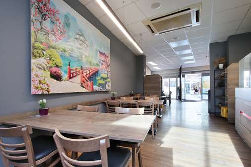 Blick zum Eingang Restaurant Blick zum Eingang Restaurant - Wohn- / Geschäftshaus in 48607 Ochtrup mit 153m² als Kapitalanlage kaufen