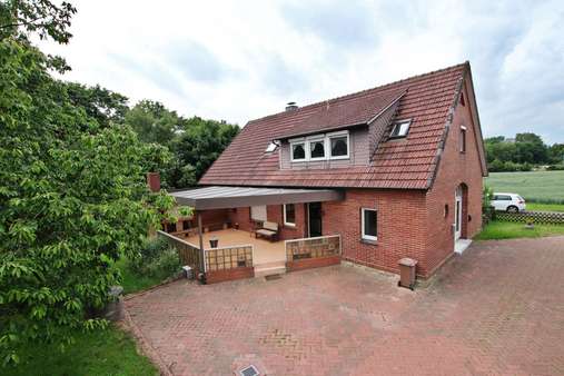 Hofansicht Hofansicht - Bauernhaus in 49504 Lotte mit 190m² kaufen