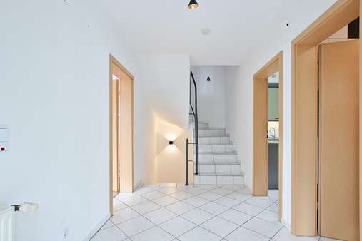 Eingangsbereich Eingangsbereich - Doppelhaushälfte in 49504 Lotte mit 114m² kaufen