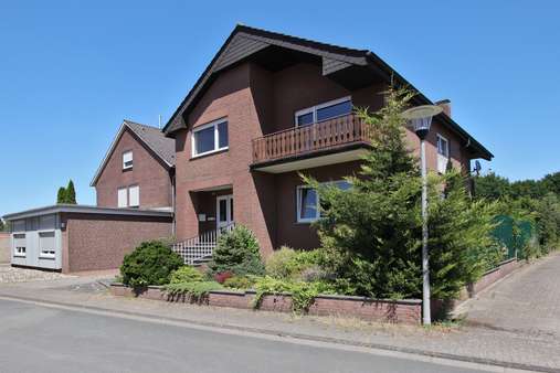 Straßenansicht Straßenansicht - Einfamilienhaus in 48565 Steinfurt mit 208m² kaufen