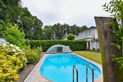 Pool Pool - Einfamilienhaus in 48432 Rheine mit 120m² kaufen
