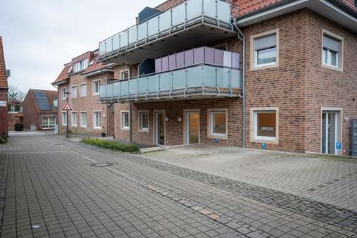 3 Stellplätze - Büro in 48369 Saerbeck mit 324m² mieten