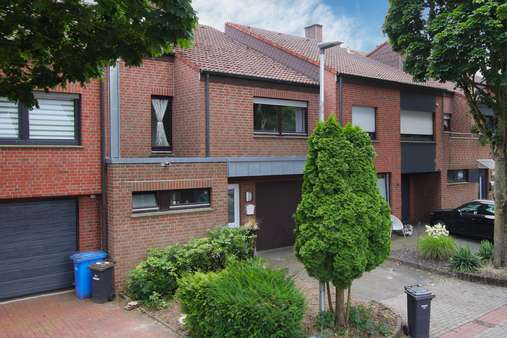 Frontansicht Frontansicht - Reihenmittelhaus in 48607 Ochtrup mit 116m² kaufen