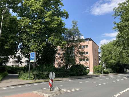 Straßenansicht - Etagenwohnung in 48599 Gronau mit 61m² kaufen