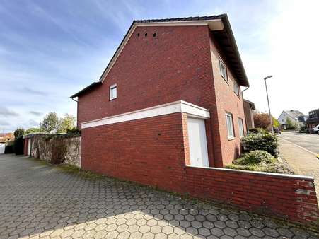 Westliche Ansicht - Zweifamilienhaus in 48282 Emsdetten mit 190m² kaufen