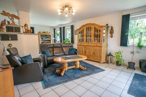 Das offene Wohnzimmer - Halle in 49492 Westerkappeln mit 160m² günstig kaufen