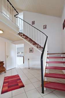 Treppenhaus Treppenhaus - Einfamilienhaus in 48607 Ochtrup mit 107m² kaufen
