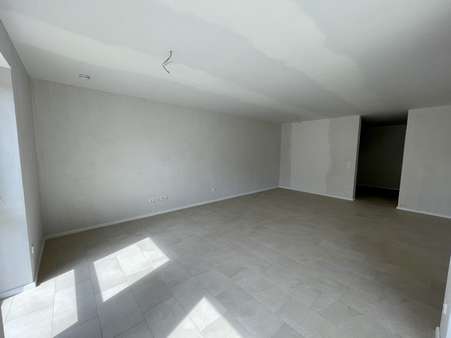 Wohn- / Esszimmer Wohn- / Esszimmer - Erdgeschosswohnung in 48477 Hörstel mit 98m² kaufen