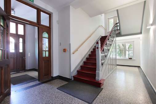 Treppenhaus Treppenhaus - Mehrfamilienhaus in 48565 Steinfurt mit 243m² kaufen