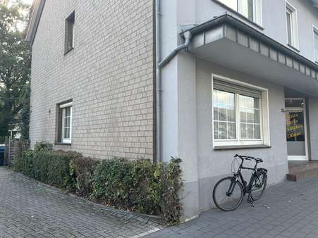 Außenansicht - Erdgeschosswohnung in 49477 Ibbenbüren mit 104m² kaufen