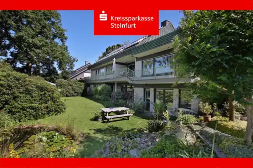 Exklusives Architektenhaus in traumhafter Hanglage 