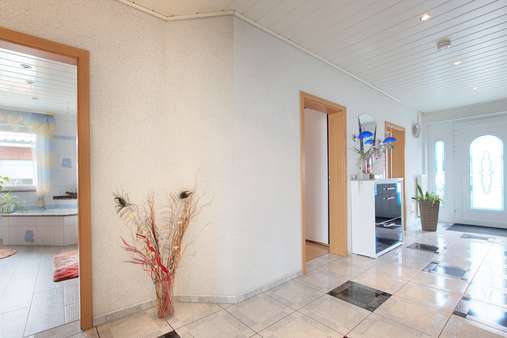 Eingangsbereich Erdgeschoss - Einfamilienhaus in 48268 Greven mit 184m² kaufen