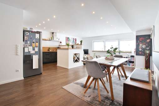 Essen  - Etagenwohnung in 48485 Neuenkirchen mit 94m² kaufen