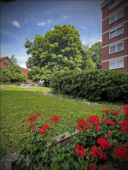 Attraktives Grundstückumfeld mit viel Grünanteil - Etagenwohnung in 59073 Hamm, Heessen mit 134m² kaufen