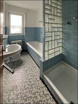 Badezimmer - Etagenwohnung in 59063 Hamm mit 75m² kaufen