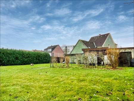 Gartenansicht - Einfamilienhaus in 59069 Hamm mit 93m² kaufen