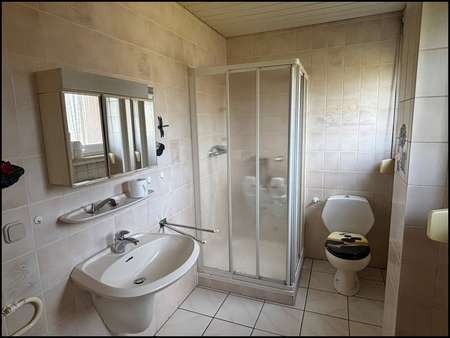 EG Tageslichtbad EG Tageslichtbad - Reihenmittelhaus in 59077 Hamm mit 121m² kaufen