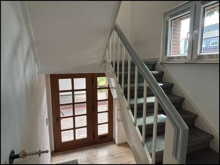 EG Eingang - Einfamilienhaus in 59067 Hamm mit 142m² kaufen