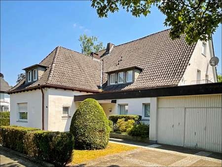 Das Haus befindet sich in bester Lage im Hammer Osten - Zweifamilienhaus in 59071 Hamm mit 203m² kaufen