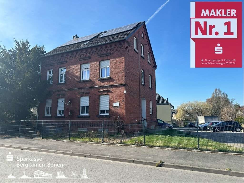 Straßenansicht 2 - Mehrfamilienhaus in 59174 Kamen mit 231m² kaufen