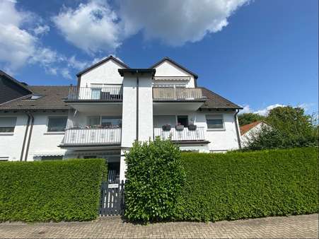 Außenansicht Außenansicht - Dachgeschosswohnung in 59192 Bergkamen mit 72m² kaufen