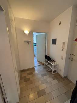 Eingangsbereich / Flur Eingangsbereich / Flur - Etagenwohnung in 48147 Münster mit 70m² kaufen