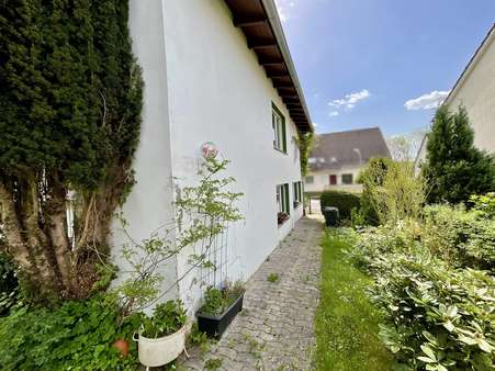 Seitenansicht - Einfamilienhaus in 59581 Warstein mit 117m² kaufen