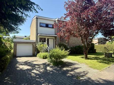 null - Einfamilienhaus in 59557 Lippstadt mit 130m² kaufen