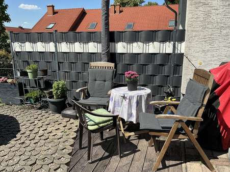 Sitzecke vor dem Haus Sitzecke vor dem Haus - Doppelhaushälfte in 59457 Werl mit 139m² kaufen