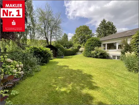 Klassischer Bungalow mit tollem Gartengrundstück in 1a-Lage nahe der Soester Innenstadt 