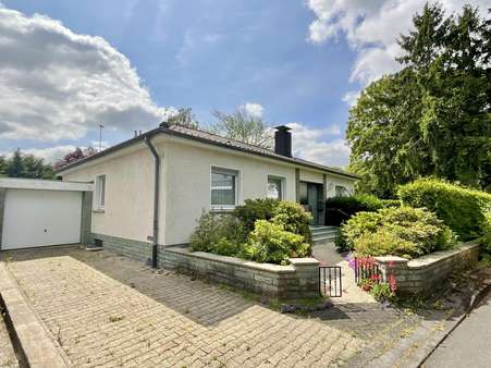 Ansicht Straßenseite Ansicht Straßenseite - Bungalow in 59494 Soest mit 101m² kaufen