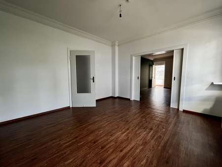 Wohn- und Esszimmer - Erdgeschosswohnung in 59555 Lippstadt mit 100m² kaufen