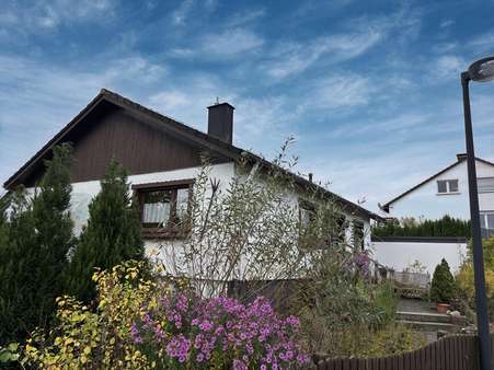 Straßenansicht Straßenansicht - Einfamilienhaus in 59519 Möhnesee mit 163m² kaufen