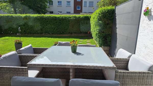 Terrasse - Erdgeschosswohnung in 59581 Warstein mit 76m² kaufen