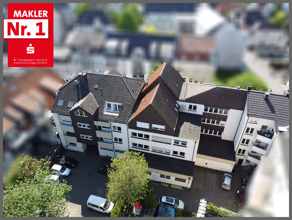 Luftbild Gesamtgebäude - Büro in 59555 Lippstadt mit 82m² kaufen