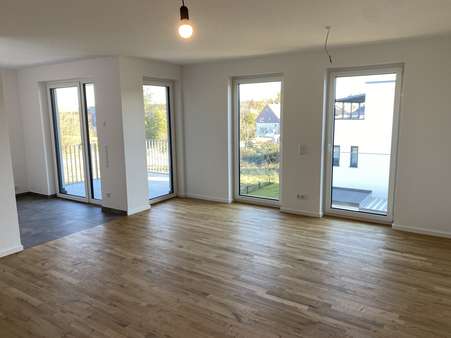 Teilansicht Wohnzimmer - Etagenwohnung in 59067 Hamm mit 85m² kaufen